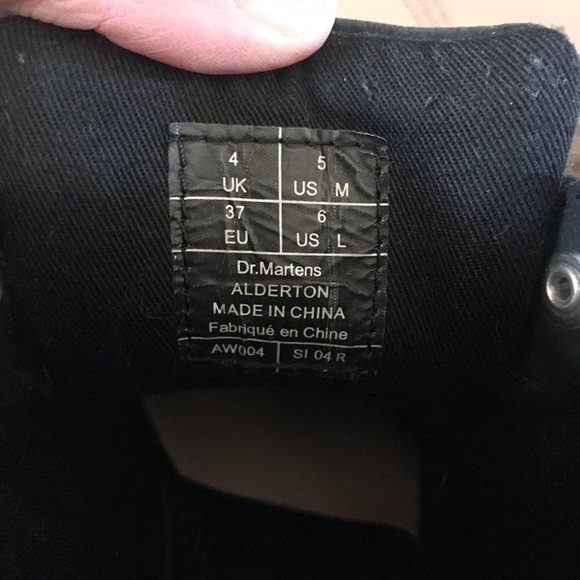 Dr. Martens- Boots- Alderton Black. Lace-up leather boots.  Size US 6 UK 4 NWT - Picture 6 of 8